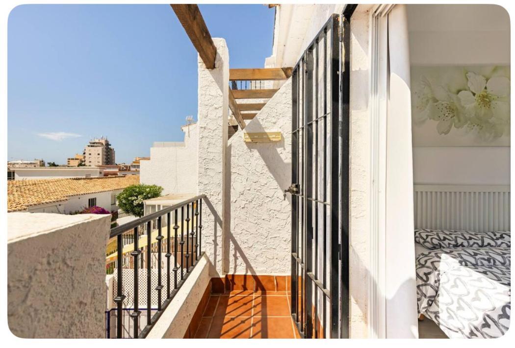 La Casa En La Carihuela Playa A 4 Minutos A Pie Villa Torremolinos Exterior foto