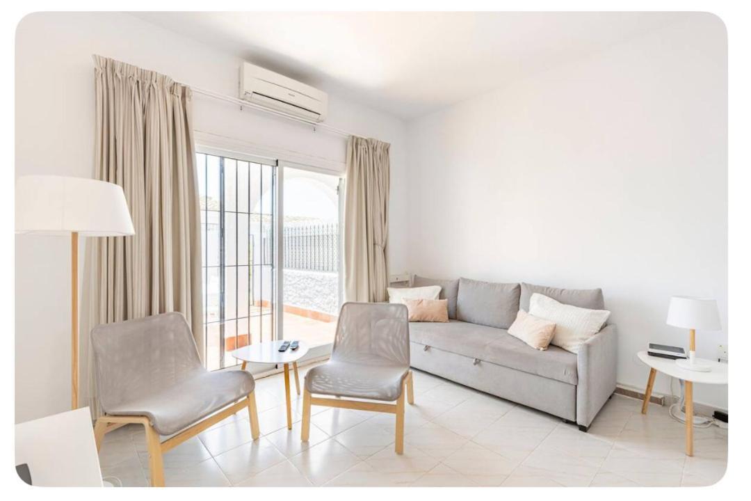 La Casa En La Carihuela Playa A 4 Minutos A Pie Villa Torremolinos Exterior foto